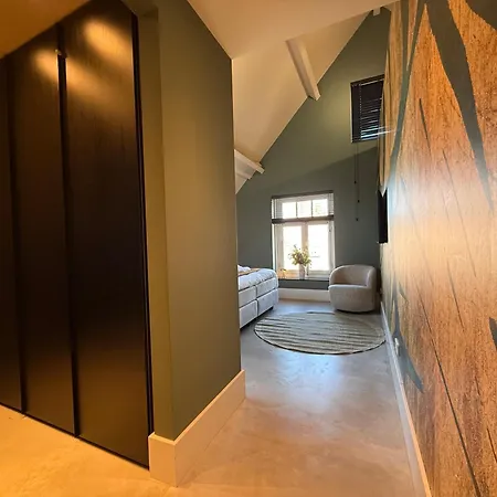 B&B Louwi-3