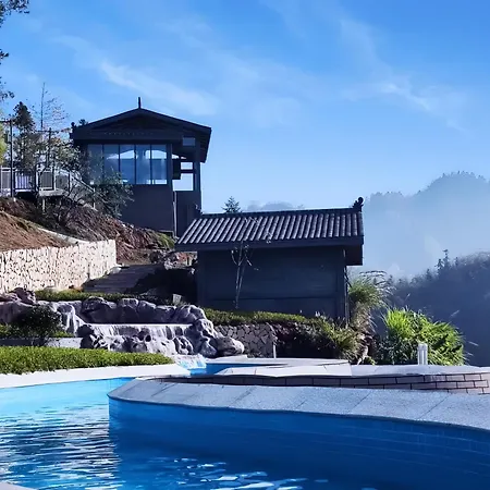 Phoenix Fairyland Hot Springs Hotel-Best Grand Hotel L&Swimming Facilities-Sumptuous Breakfast-Only Hot Spring-10Minute Walk To The Town-Free Pick Up-2