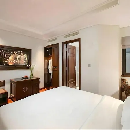 Lucien Hanoi Lakeside Hotel & Rooftop-3