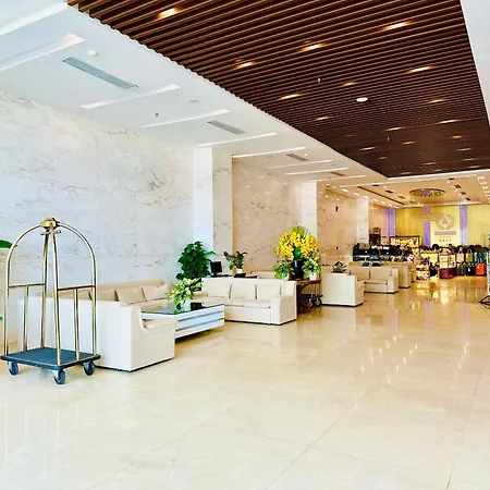 Yarra Ocean Suites Danang-3