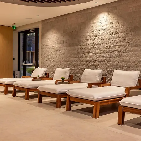 Spa&Wellness Hotel Pinia-2