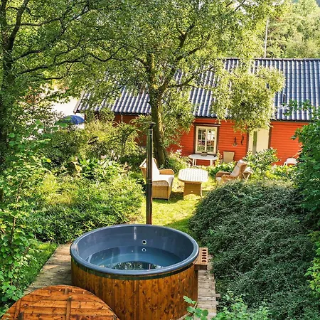 Lovely Home In Farsund With Wifi-2
