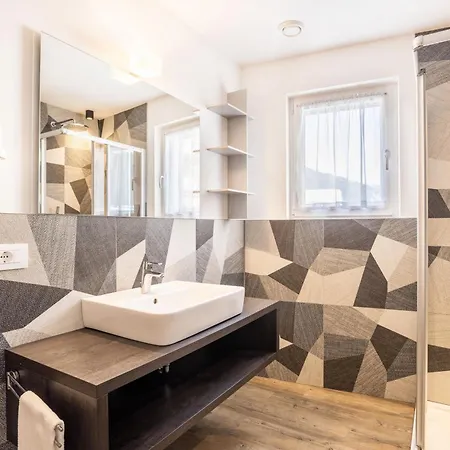 Apartment Sis Residence Bun Ste-3