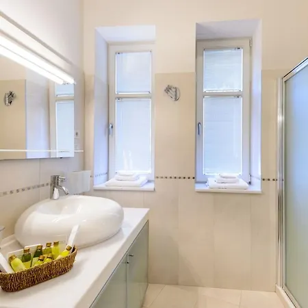 Luxury Seafront Villa Castello Split Near Old Town With Private Pool-2