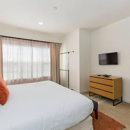 2 Bedrooms 25 Bathrooms Regal Oaks 2604 Rl-3
