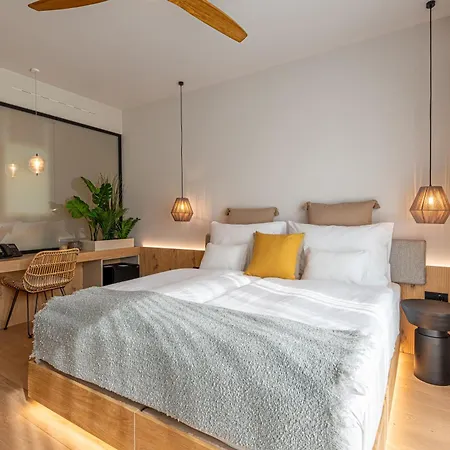 Reed Boutique Hotel & Bistro-2