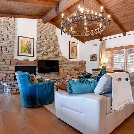 Casa De Mayo - Alice Lodging-2