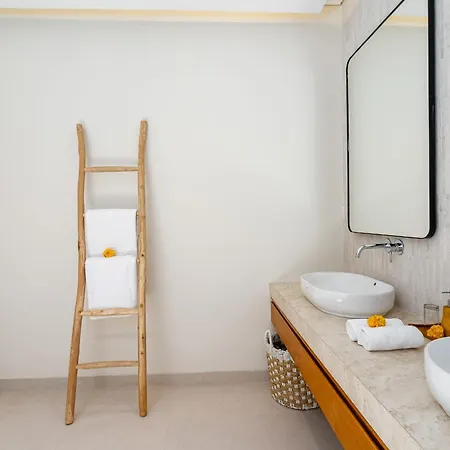 Villa Eden By Elysian - Luxury 2Br Private Pool Hideaway In Kerobokan-3