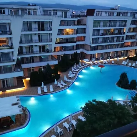 Luxury Penthouse Studio With Outdoor Hot Tub And Panoramic Views-2