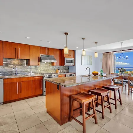 Honua Kai Hokulani 2 Free Rental Cars Kbm Resorts Extra Large Lanai 2 Units 5 Bedrooms Ml-1925-3