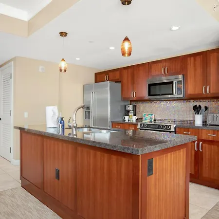 Honua Kai Hokulani 3 Free Rental Cars Kbm Resorts Ocean Front 3 Units 7 Bedrooms Ml-2546-3