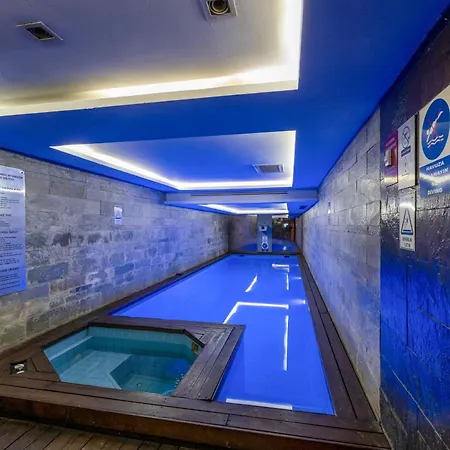 Pera Tulip Hotel & Spa-2