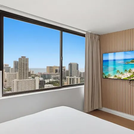 Aloha Suite - Waikiki Studio With Ocean View-3