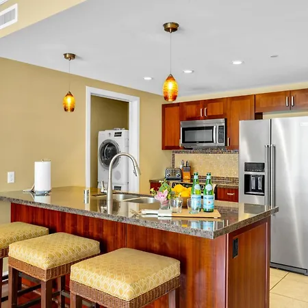 Honua Kai 3 Free Cars Kbm Resorts Extra Large Corner Suite 3 Units 7 Bedrooms Hk Ml-3580-2