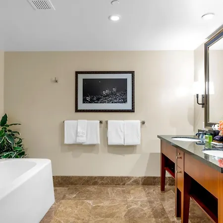 Honua Kai Ocean Front 4 Free Rental Cars Kbm Resorts Ocean Front 4 Units 11 Bedrooms Hk Ml-2648-2