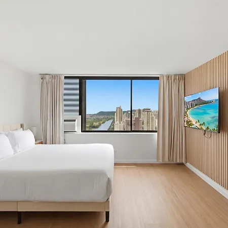 Ocean View 2 Bedroom 2 Bath In Waikiki-3