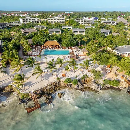 Kwanza Resort By Sunrise-3