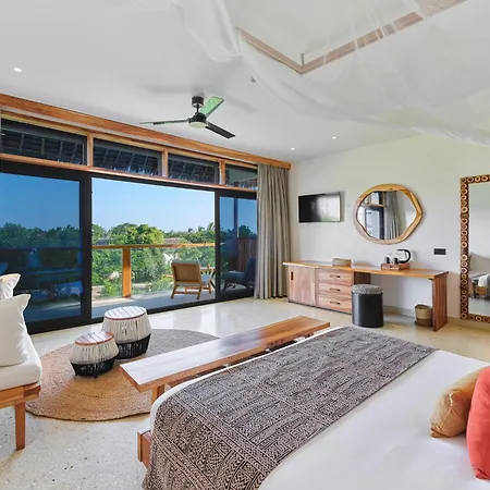 Kwanza Resort By Sunrise-2