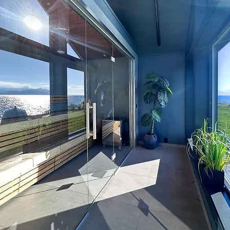Lyngen Experience Lodge-3