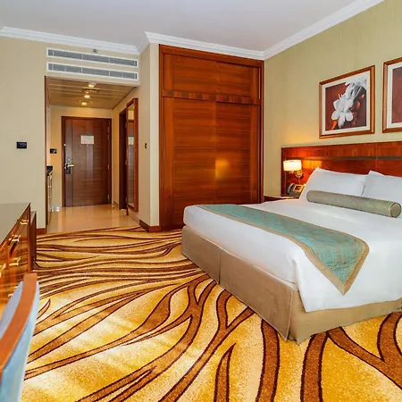 Grand Mercure Majlis Residences Abu Dhabi-2