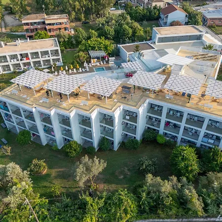 Nasos Hotel & Resort-2