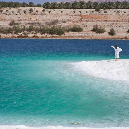 Moevenpick Resort & Spa Dead Sea-3