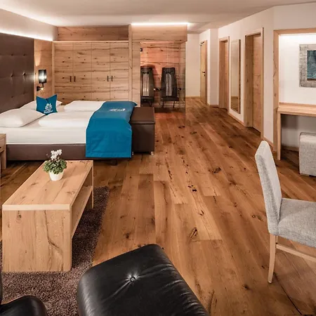 Hotel Saltauserhof-3