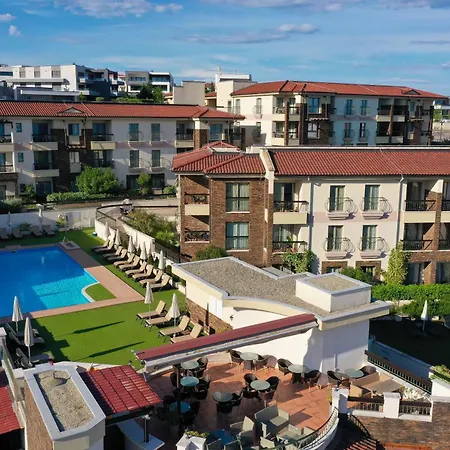 Blue Waves Resort-2