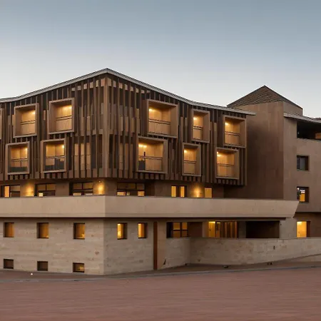 Aparthotel Kronplatz Luxury House-2