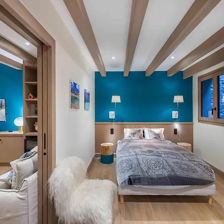 Chalet Au Centre De Courchevel Village Pour 12 Pers Avec Sauna Et Wifi - Fr-1-562-50 (Adults Only)-2