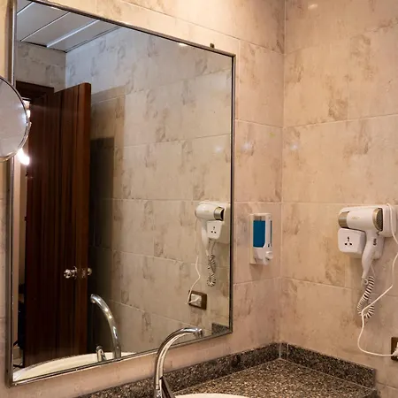 Dexon Roma Hotel-2