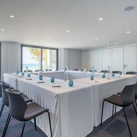 Mercure Larnaca Beach Resort-3