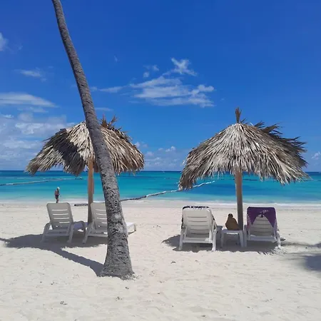 Playa Turquesa Ocean Club, C-102 , Wi-Fi, Ac, Pools, Free Beach Chairs-2