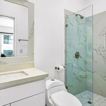 Dog-Friendly Home 3 Rows To Beach With Rooftop Deck, Pool, Hot Tub, & Kitchen-3