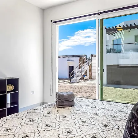 Dog-Friendly Home 3 Rows To Beach With Rooftop Deck, Pool, Hot Tub, & Kitchen-2