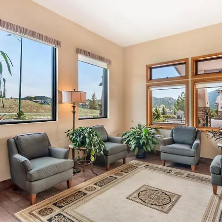 Best Western Plus Silver Saddle Inn-3