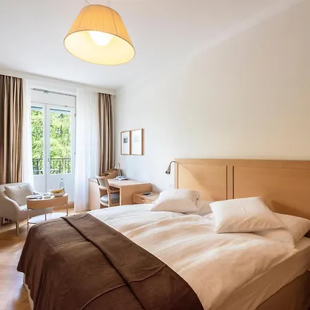 Hotel Waldhaus-2