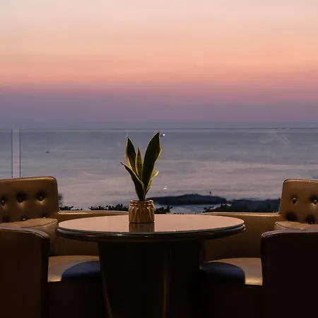 Mövenpick Hotel Beirut-3