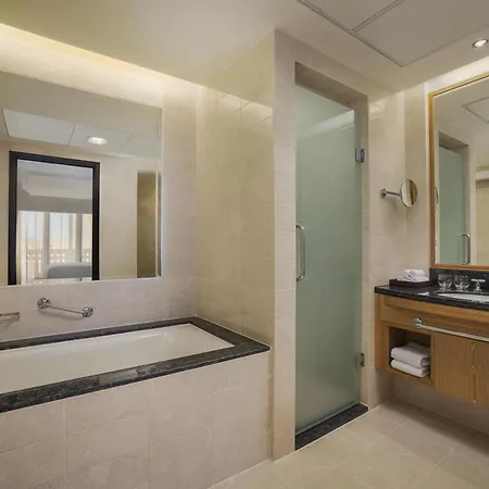 Hilton Muscat Al Bandar-2