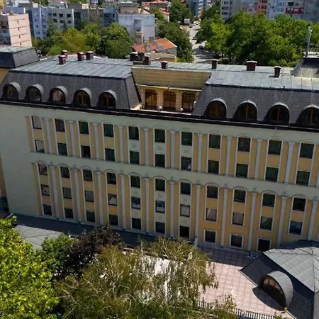 Danube Hotel & Spa-3