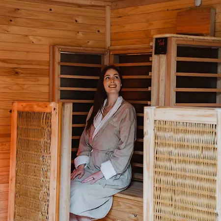 The Fernery Lodge & Spa-3