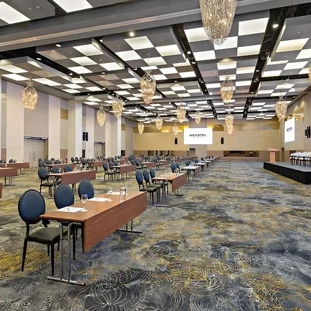 Novotel Abu Dhabi Al Bustan-2