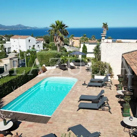 Villa Vue Mer Avec Rooftop Et Piscine 10 Personnes Les Issambres-3