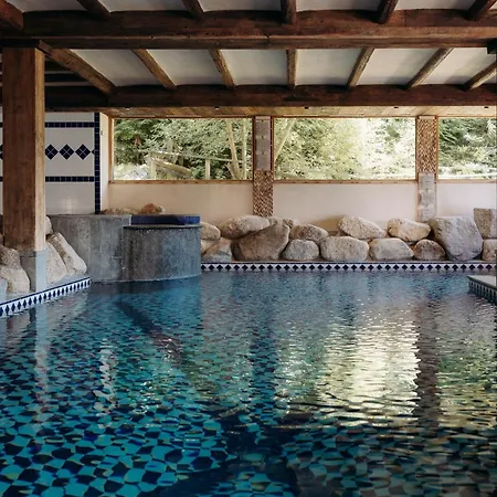 Les Grands Montets Hotel & Spa-3