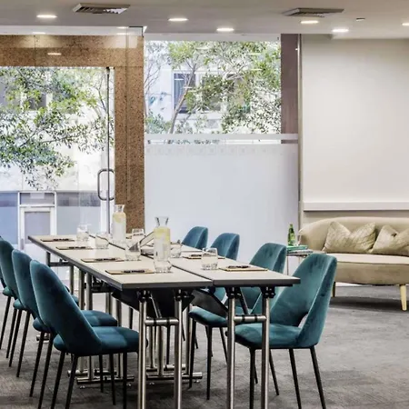 The Sebel Quay West Suites Sydney-3
