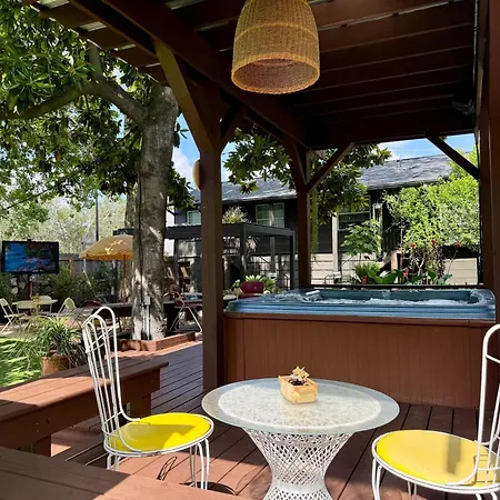 Hilltop - Retreat From The City With Pool & Hot Tub At The Ponderosa-3