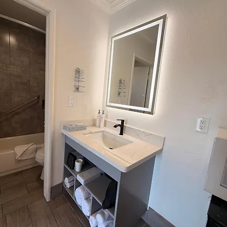 SurfSide Stay-2
