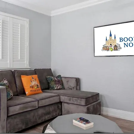 Chic 1Br Retreat On Frenchmen Street W Pool-2