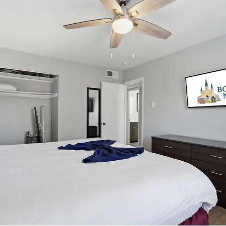 Frenchmen 2Br Escape W Free Parking & Hot Tub-3