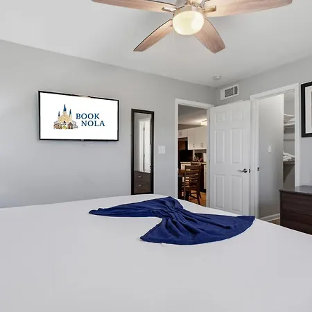 Frenchmen Street 1Br Getaway W Pool & Hot Tub-2